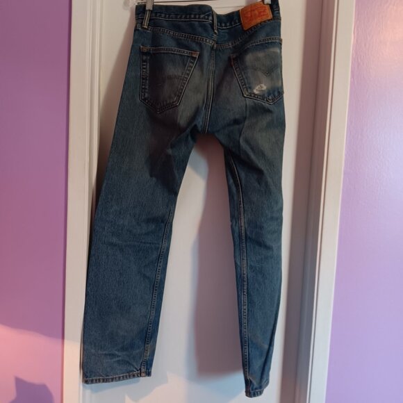 LEVI'S MEN'S 505 33 X 30 ZIP FRONT JEANS - Picture 6 of 8